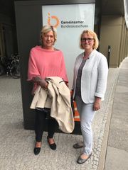 Andrea Rädlein (links) und Bettina Kuhnert
